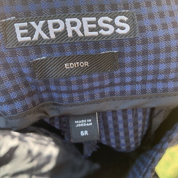 Take 50% OFF- Express Navy Checkered Editor Pants, Size-6 - Picture 9 of 9